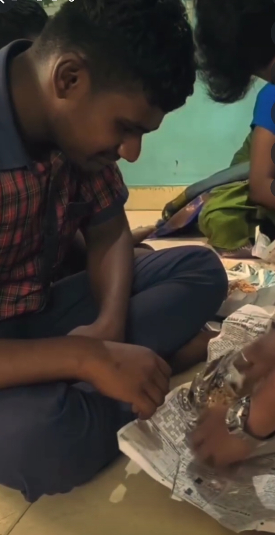 SIRIPPIN DEEPAM - Image 3