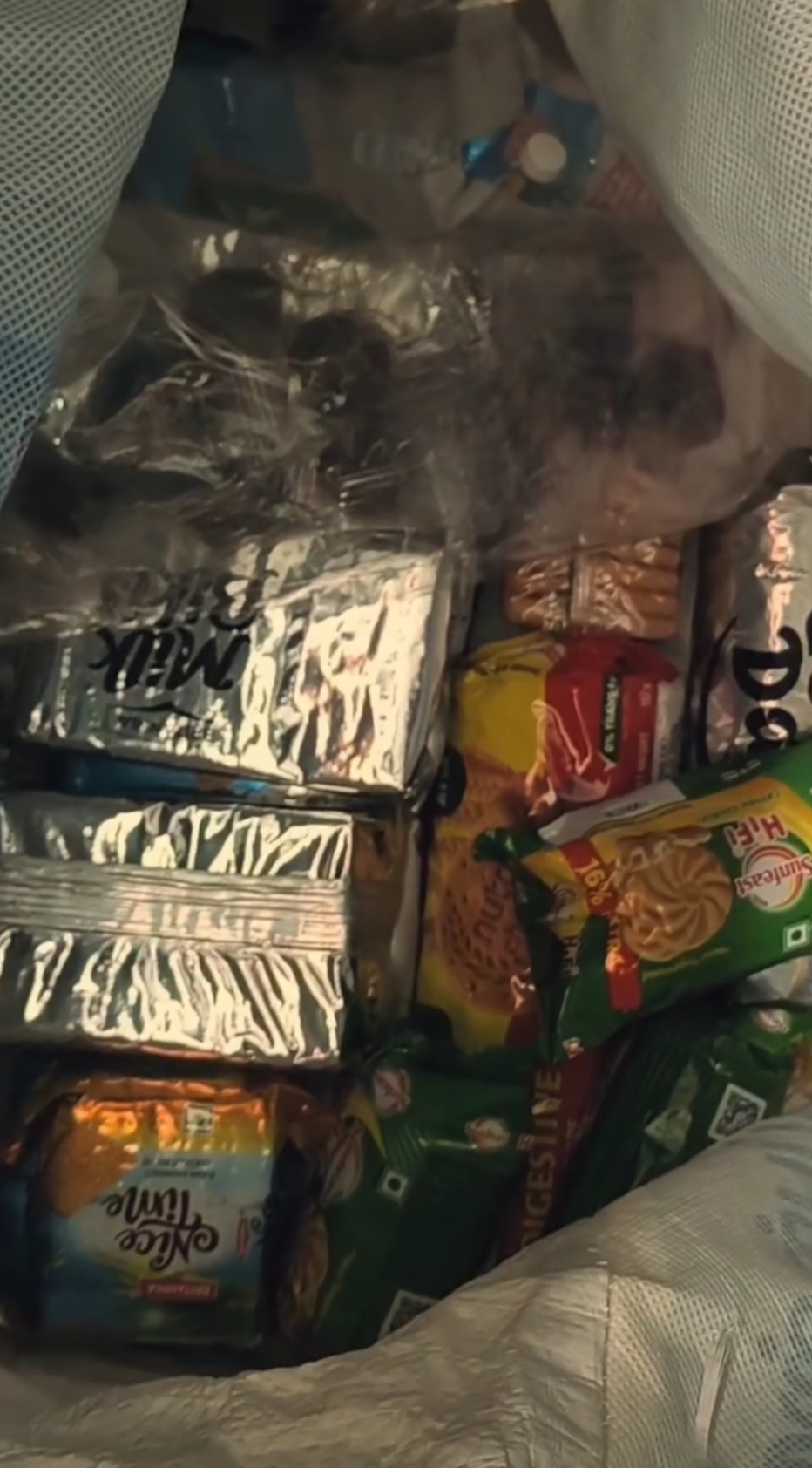 SIRIPPIN DEEPAM - Image 7